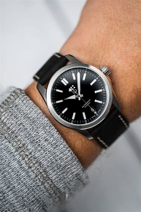 christopher ward's 36mm review